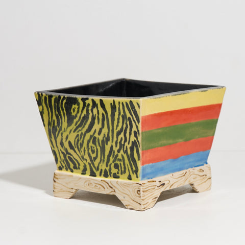 Four-sided Vessel