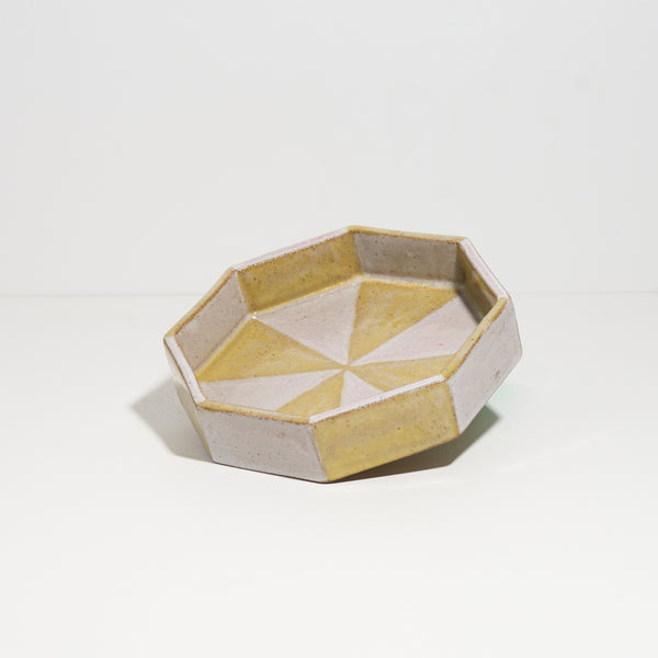 Low Hexagonal Dish
